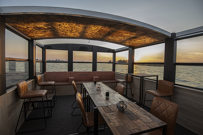 Bedrijfs Fotografie the Antonia Lounge Boat Loosdrecht